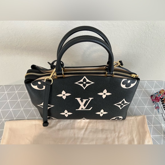 Louis Vuitton Grand Palais Bicolor Monogram Empreinte Black Beige - Picture 7 of 16